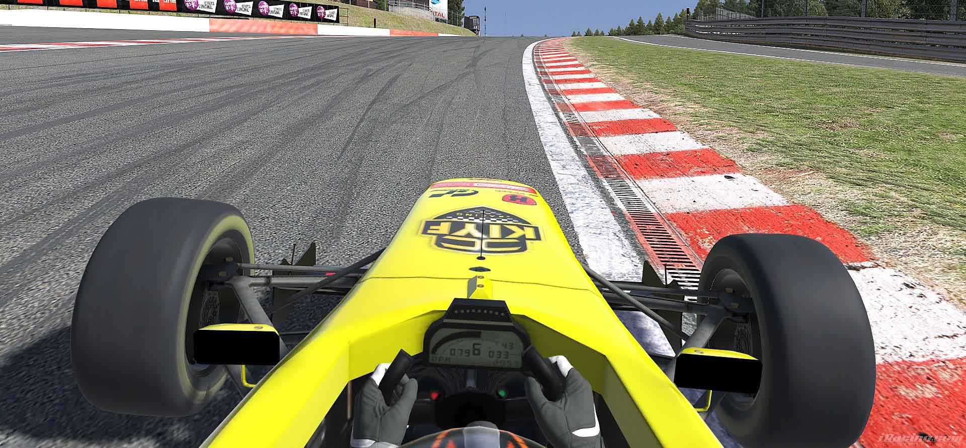 Spa Francorchamps, Francisco López en Eau Rouge en su debut con KIYF DC eRacing.