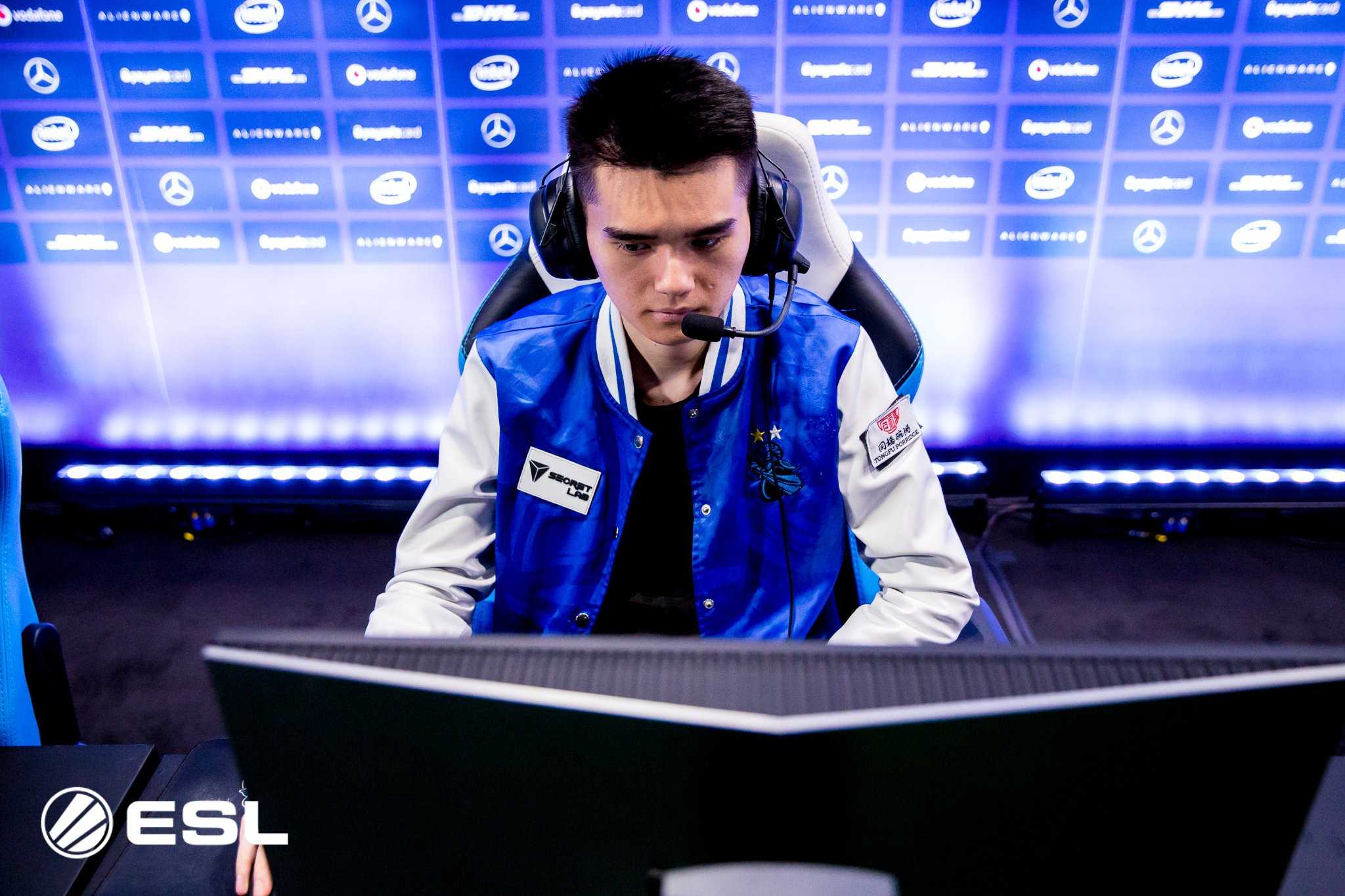 Newbee.Sccc se lamenta por su eliminación de la ESL One Birmingham. EG y Newbee afrontan dificultades y ven sus opciones para ser invitados al International muy reducidas