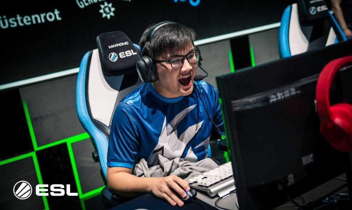 El jugador 天命 de Keen Gaming celebra una jugada en el minor de Tailandia. Es solo uno de tantos equipos que competirán en la clasificatoria china de The International Open Qualifiers.