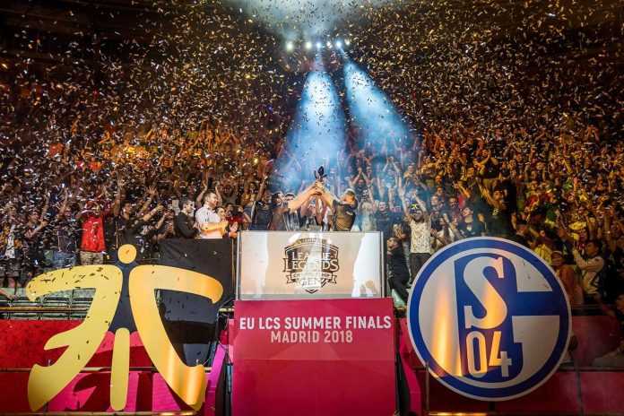Fnatic-eulcs-2018-vistalegre Fnatic se proclamó campeón de la temporada de verano 2018 de la EULCS frente a el Schalke 04 en Vistalegre (Madrid)