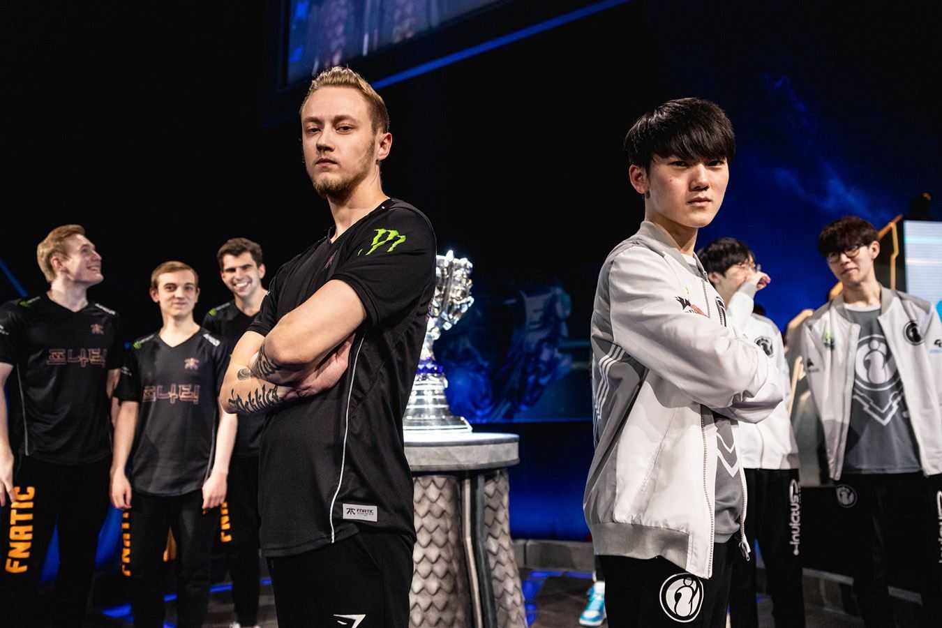 Rekkles y JackeyLove, tiradores de FNATIC e Invictus Gaming en Worlds 2018. Fotografía propiedad de Riot Games