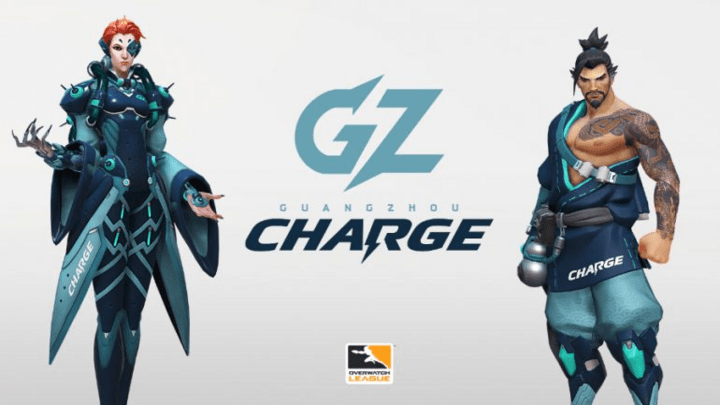 El nombre y logo de Guangzhou Charge junto a los colores de su equipo.