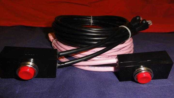Cable Ethernet con un lag switch instalado.