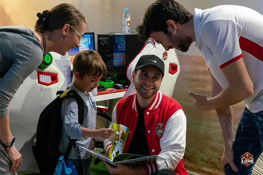 Willyrex y Vegetta777 en Gamergy