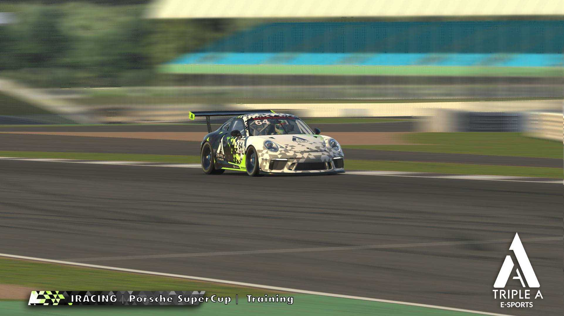 El Porsche de Triple A en Silverstone GP.