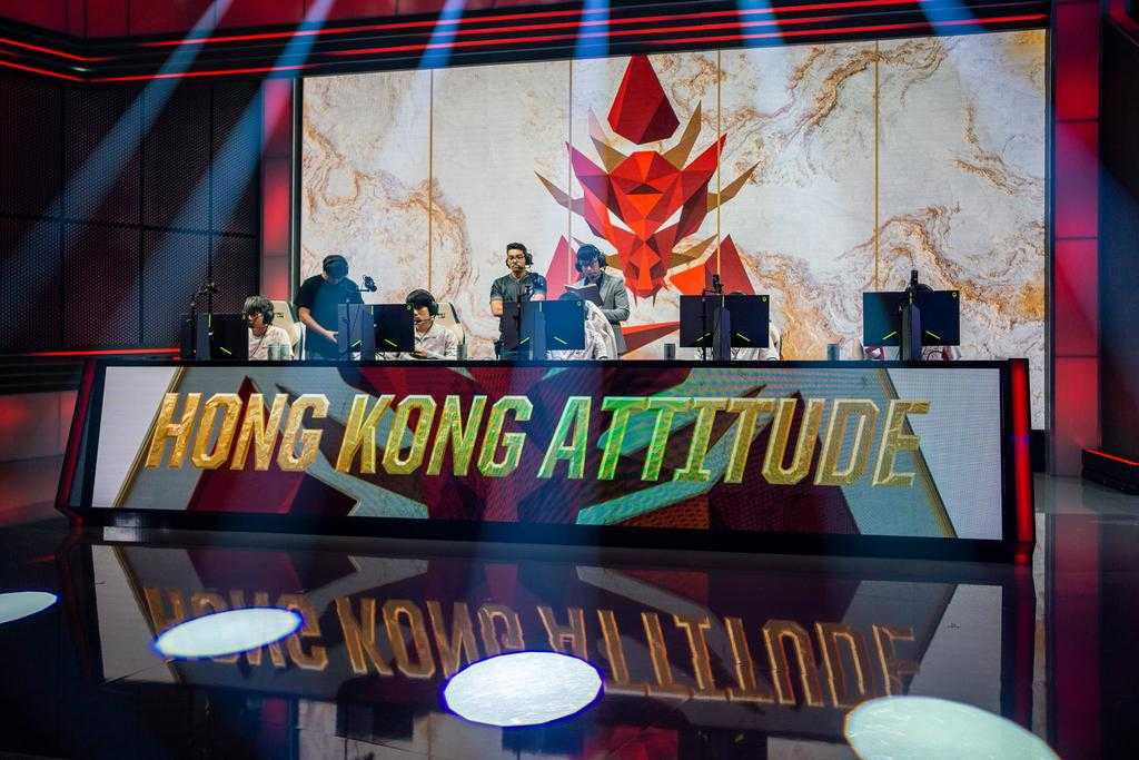 Hong Kong Attitude en el escenario del P^lay-In