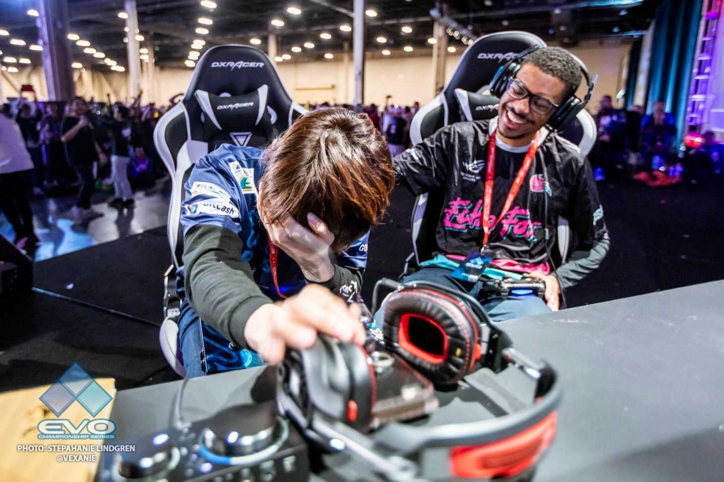 GO1 emocionado al ganar en la final de EVO