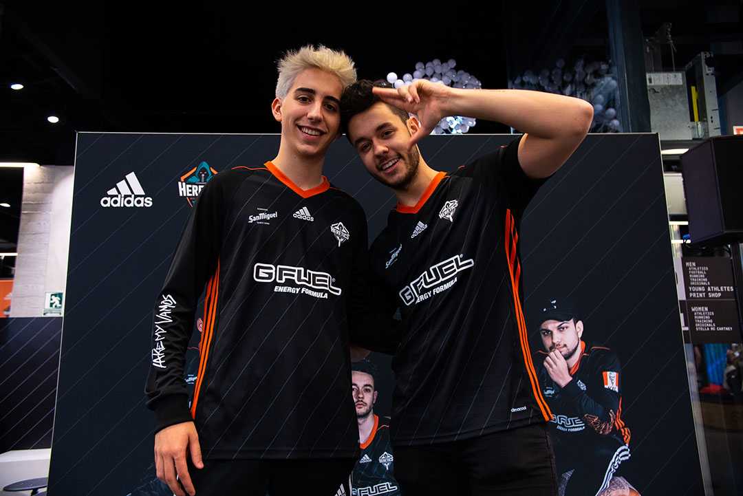 Team presenta sus nuevas de adidas Full Esports