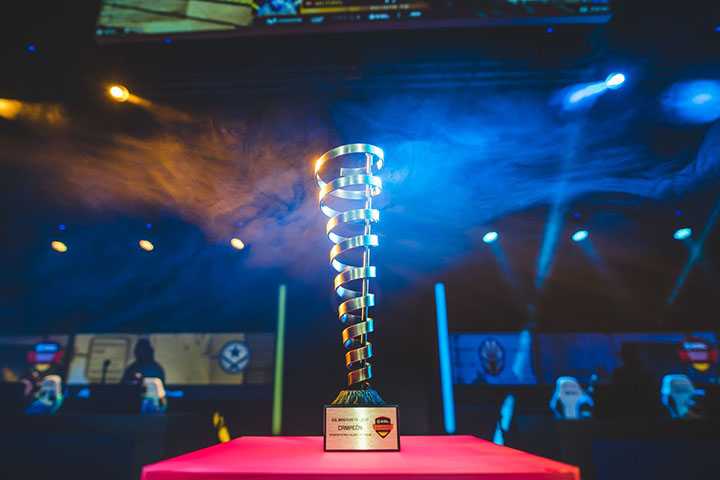 ESL MASTERS Trofeo